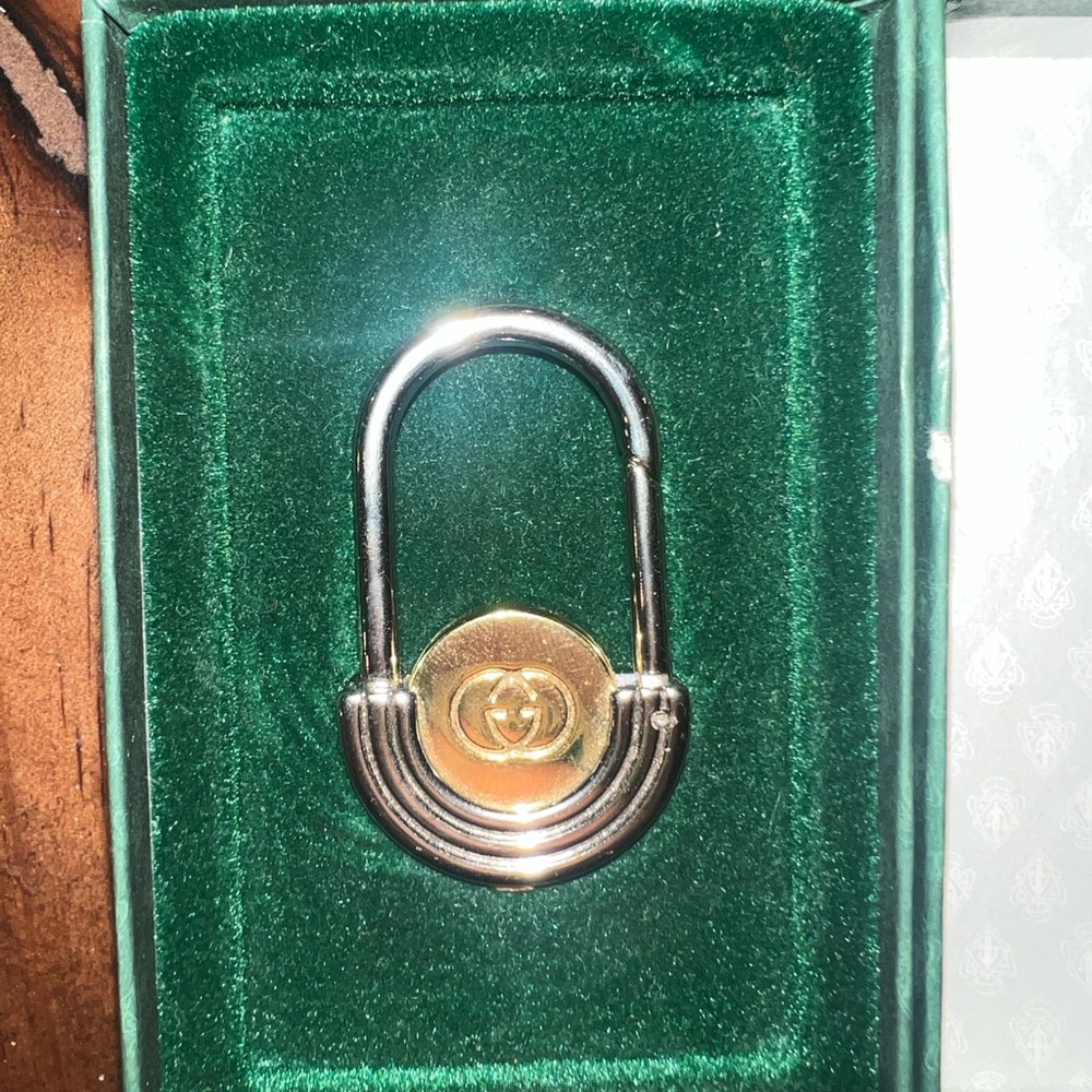 Gucci Dual-Tone Vintage Keychain in Silver and Gold - Picture 2 of 5